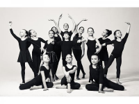 Дополнительный набор (бесплатное обучение) детей от 7 до 12 лет на хореографию Фото 1.